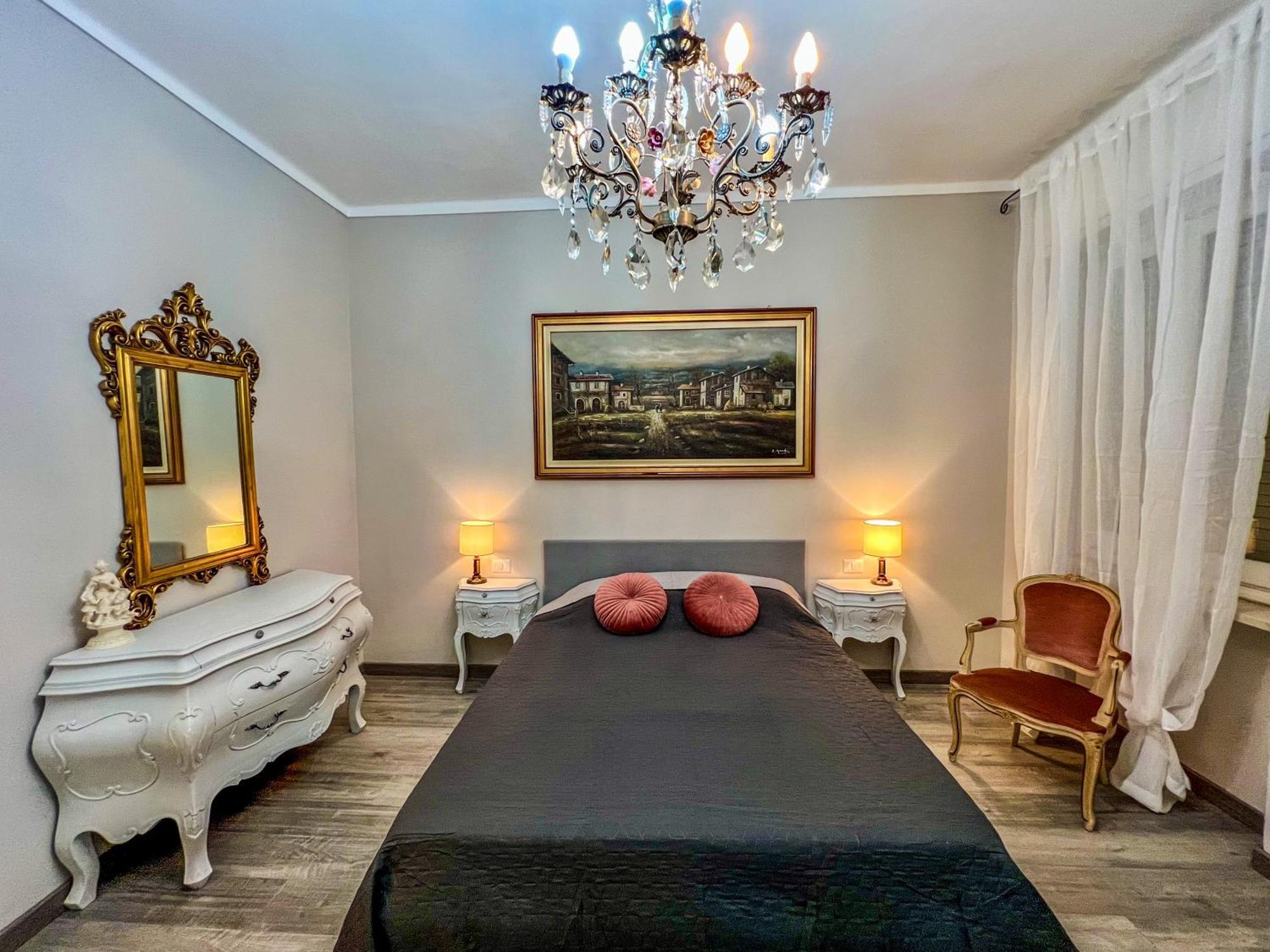 Appartement La Casa Bianca à Verceil Extérieur photo